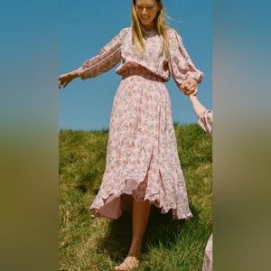 Pink Chicken Sunita 2-Piece Set - Puff Sleeve Top and Matching Skirt - Large